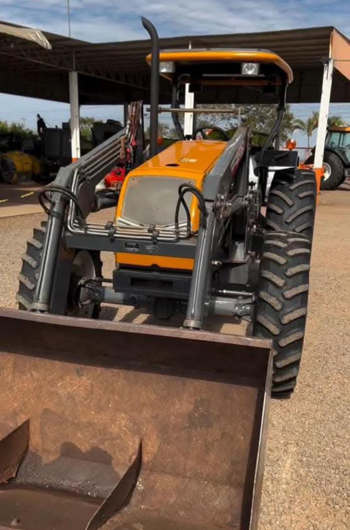 VALTRA BH 145