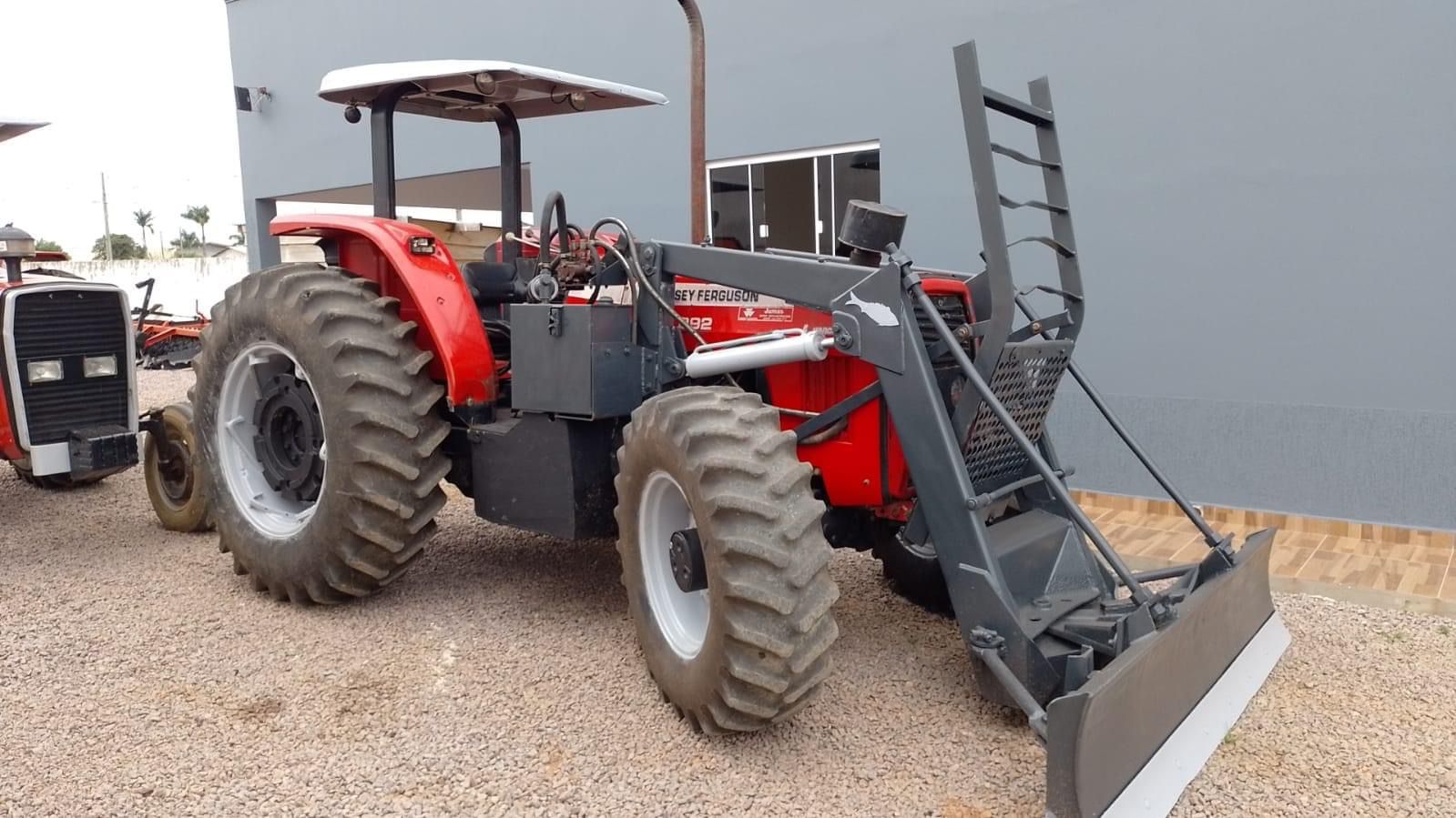 TRATOR MASSEY FERGUSON 292